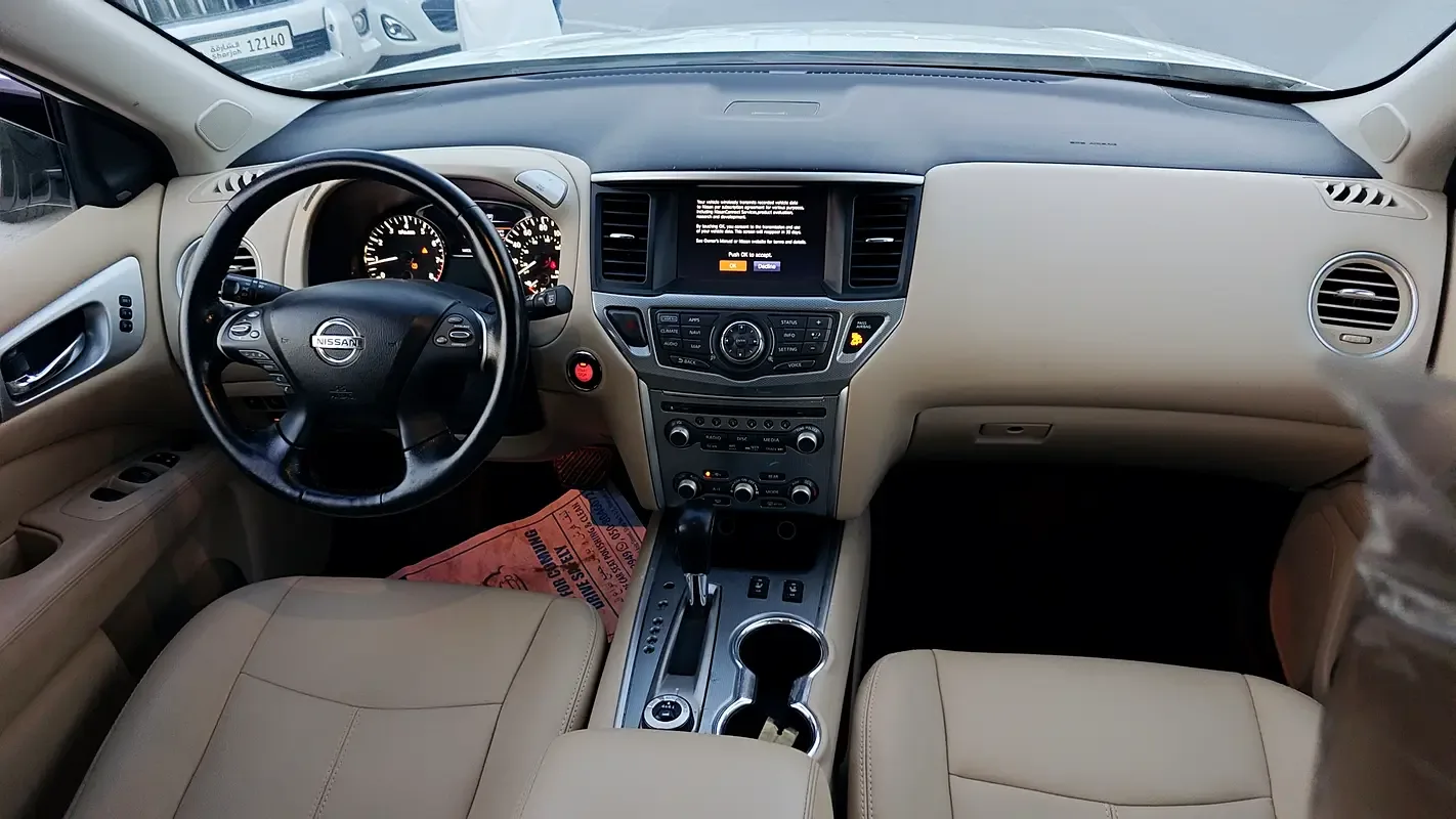 Nissan Pathfinder 3.5 l (284 hp) gasoline, Four-wheel drive, variator - 10
