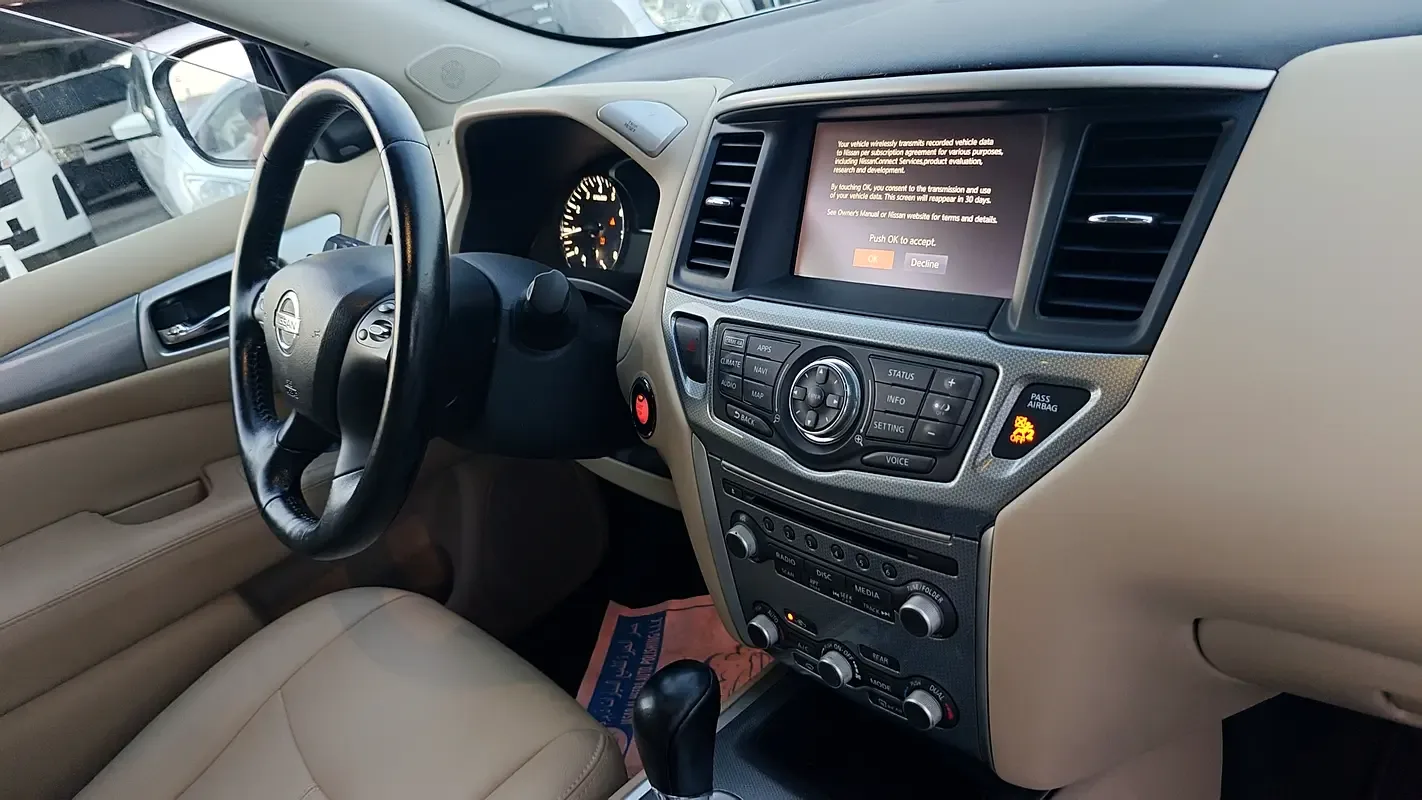 Nissan Pathfinder 3.5 l (284 hp) gasoline, Four-wheel drive, variator - 11