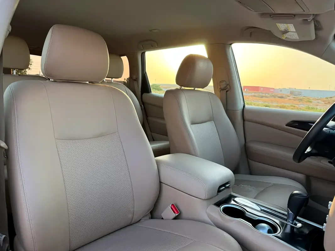 Nissan Pathfinder 3.5 l (284 حصان) بنزين, Four-wheel drive, variator - 10