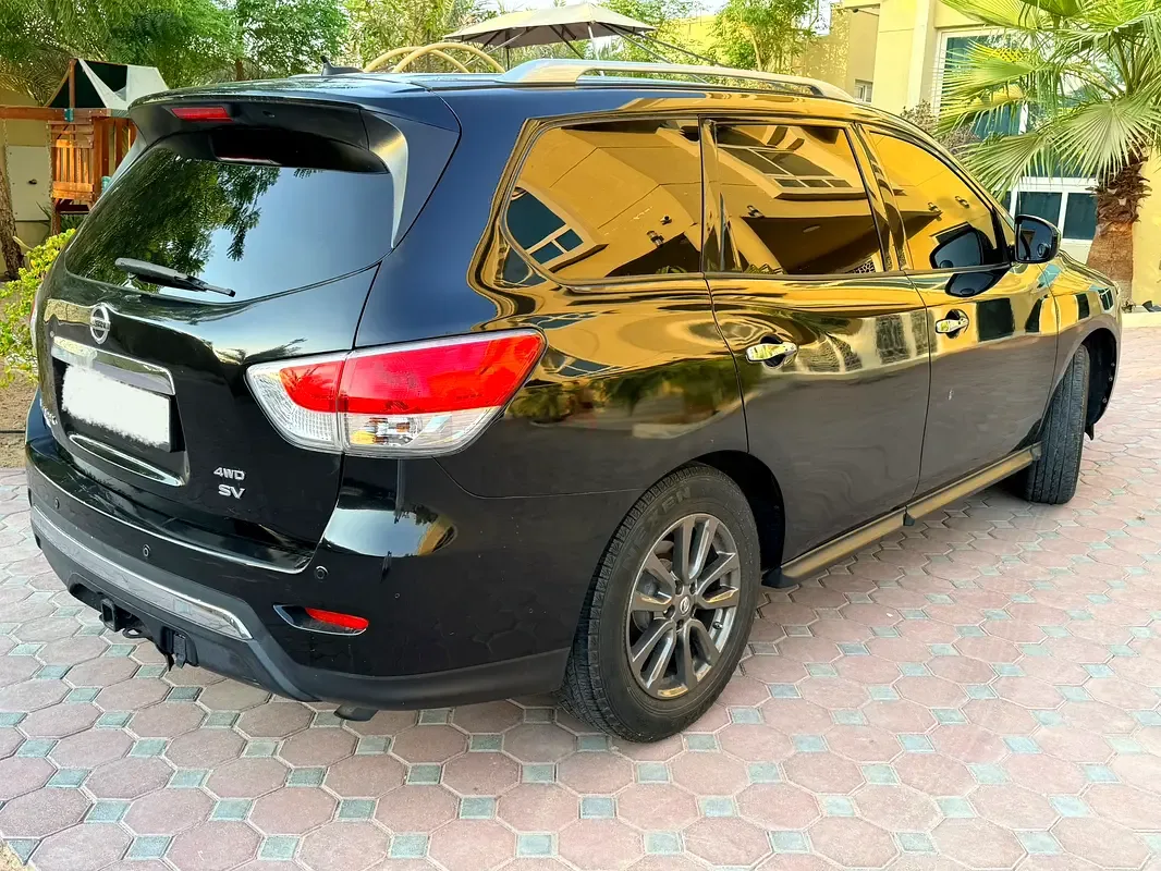 Nissan Pathfinder 3.5 l (284 hp) gasoline, Four-wheel drive, variator - 4