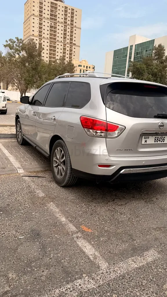 Nissan Pathfinder 4.0 AT (269 hp) - 4