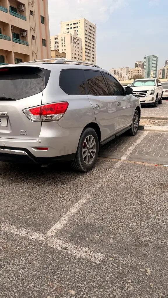 Nissan Pathfinder 4.0 AT (269 hp) - 3