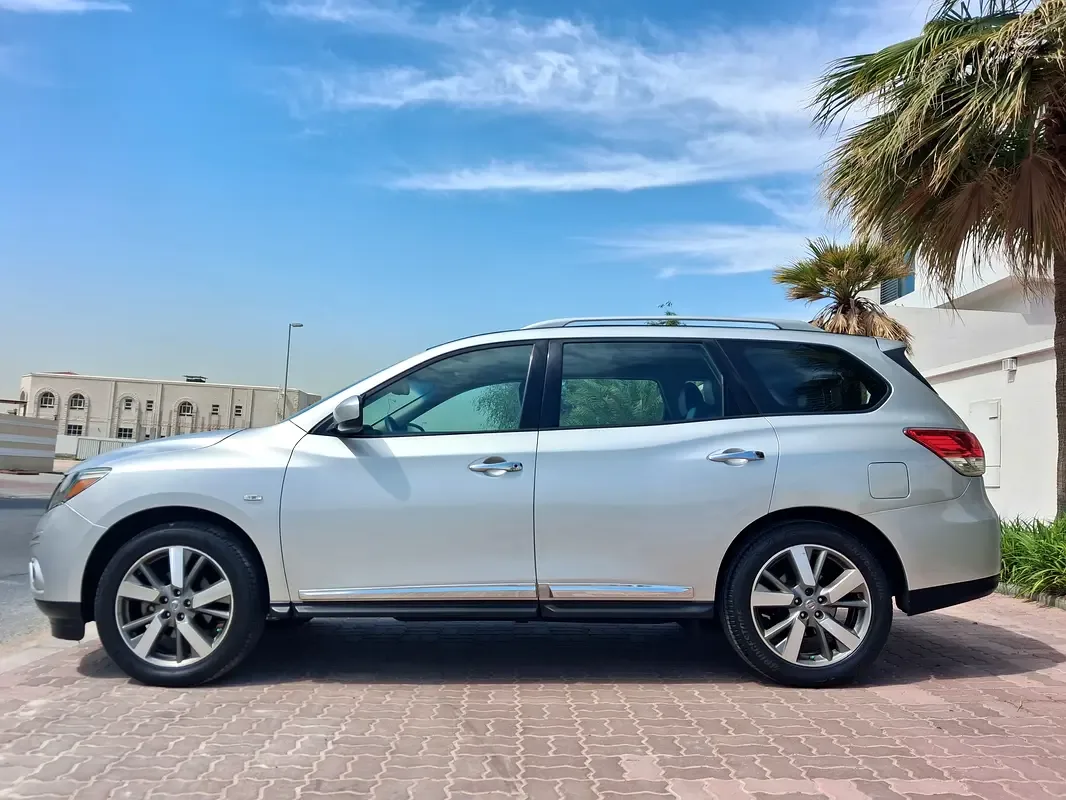 Nissan Pathfinder 4.0 AT (269 hp) - 3