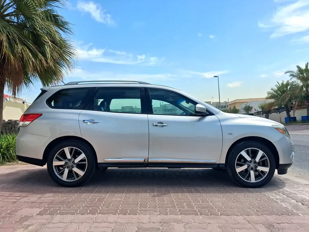 Nissan Pathfinder 4.0 AT (269 hp) - 8