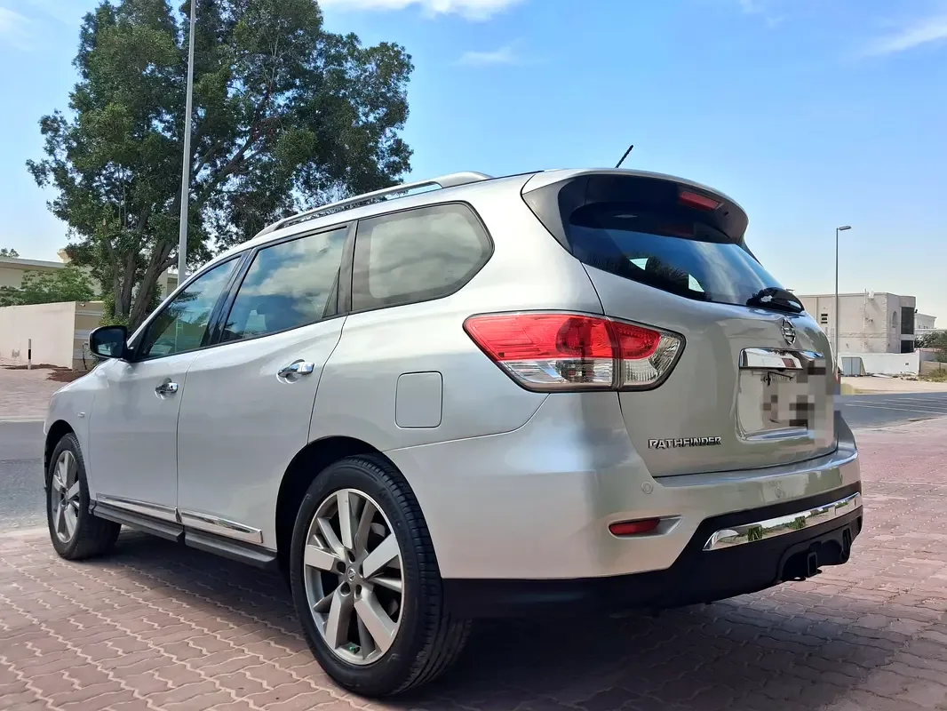 Nissan Pathfinder 4.0 AT (269 hp) - 12
