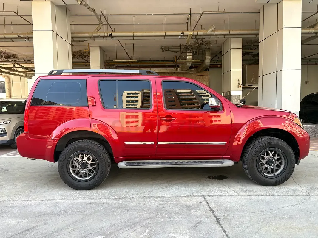 Nissan Pathfinder 4.0 AT (269 hp) - 6