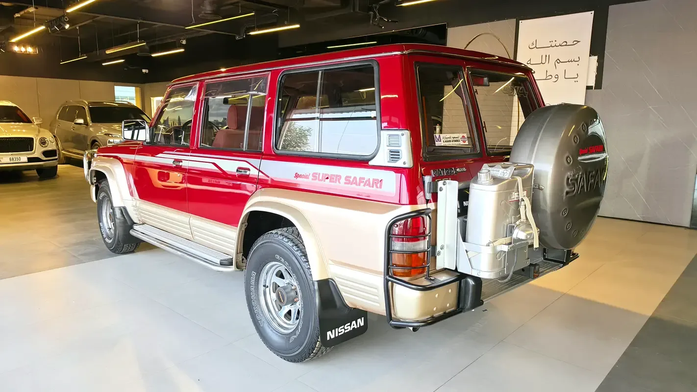 Nissan Patrol 2.8 MT AWD (121 حصان) - 4