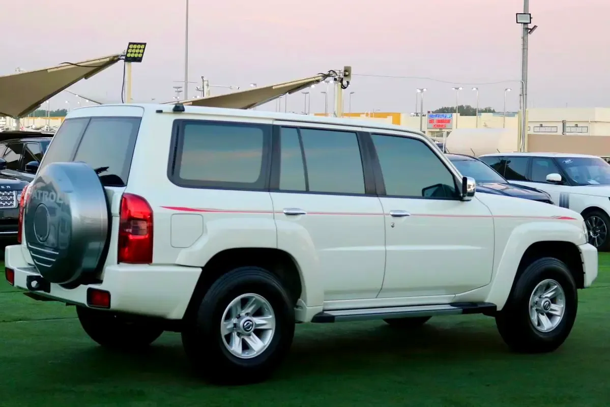 Nissan Patrol 3.5 AT 4WD (425 hp) - 5