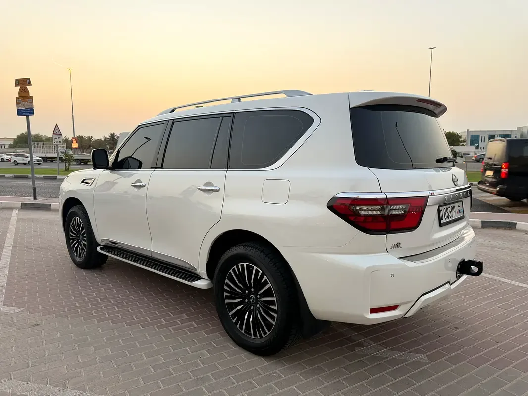Nissan Patrol 3.5 AT 4WD (425 hp) - 3