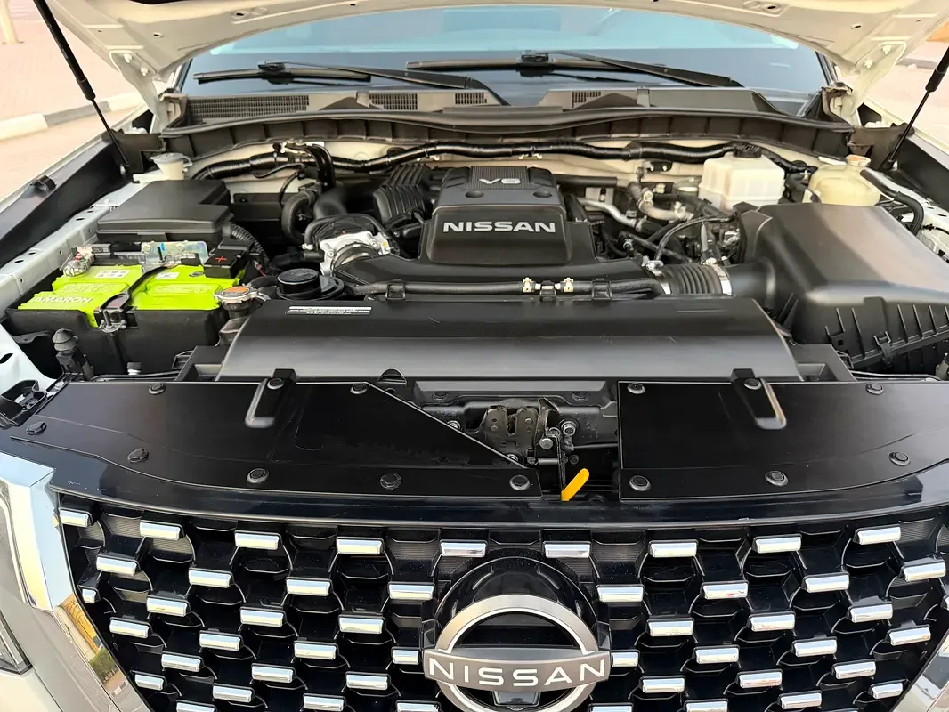 Nissan Patrol 3.5 AT 4WD (425 hp) - 11