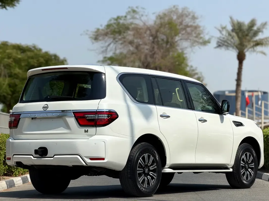 Nissan Patrol 3.5 AT 4WD (425 hp) - 8