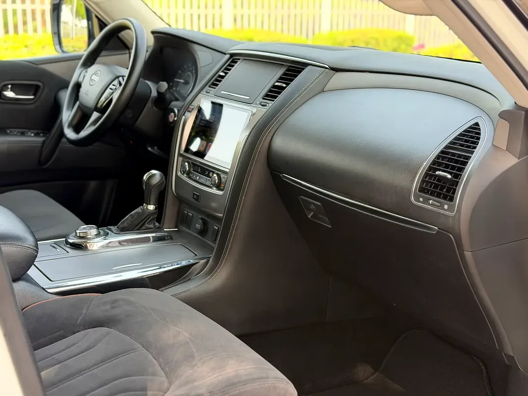 Nissan Patrol 3.5 AT 4WD (425 hp) - 12
