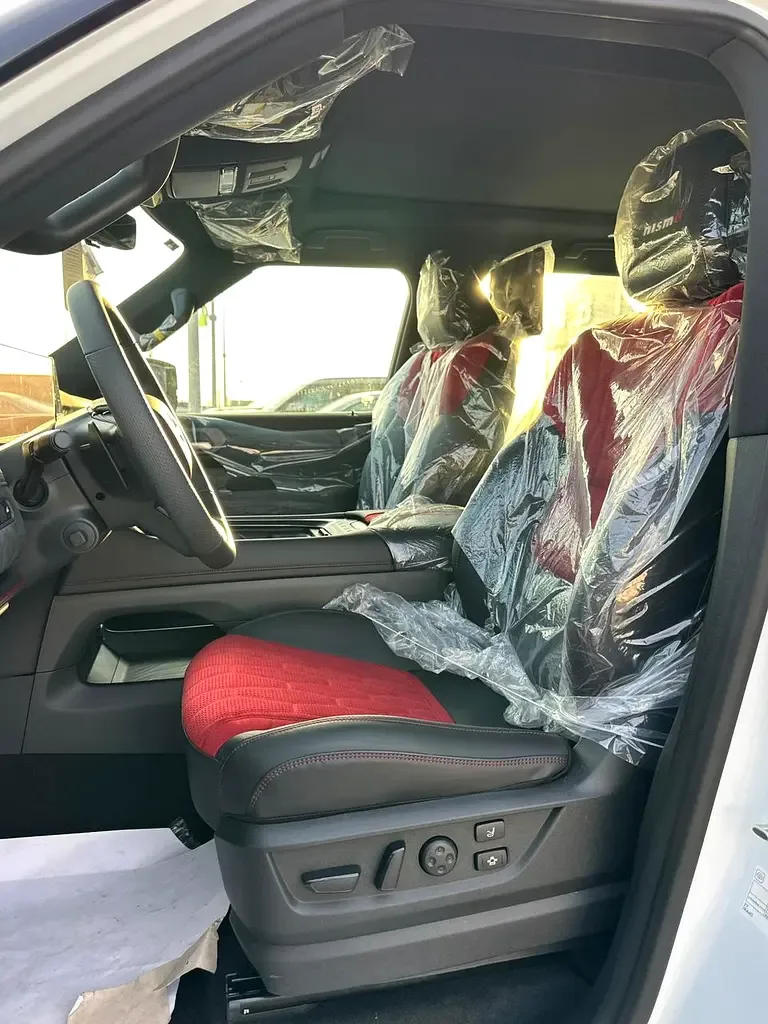 Nissan Patrol 3.5 AT AWD (495 hp) - 16