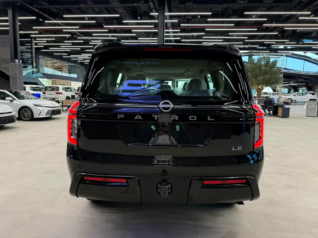 Nissan Patrol 3.5 AT AWD (495 hp) - 5