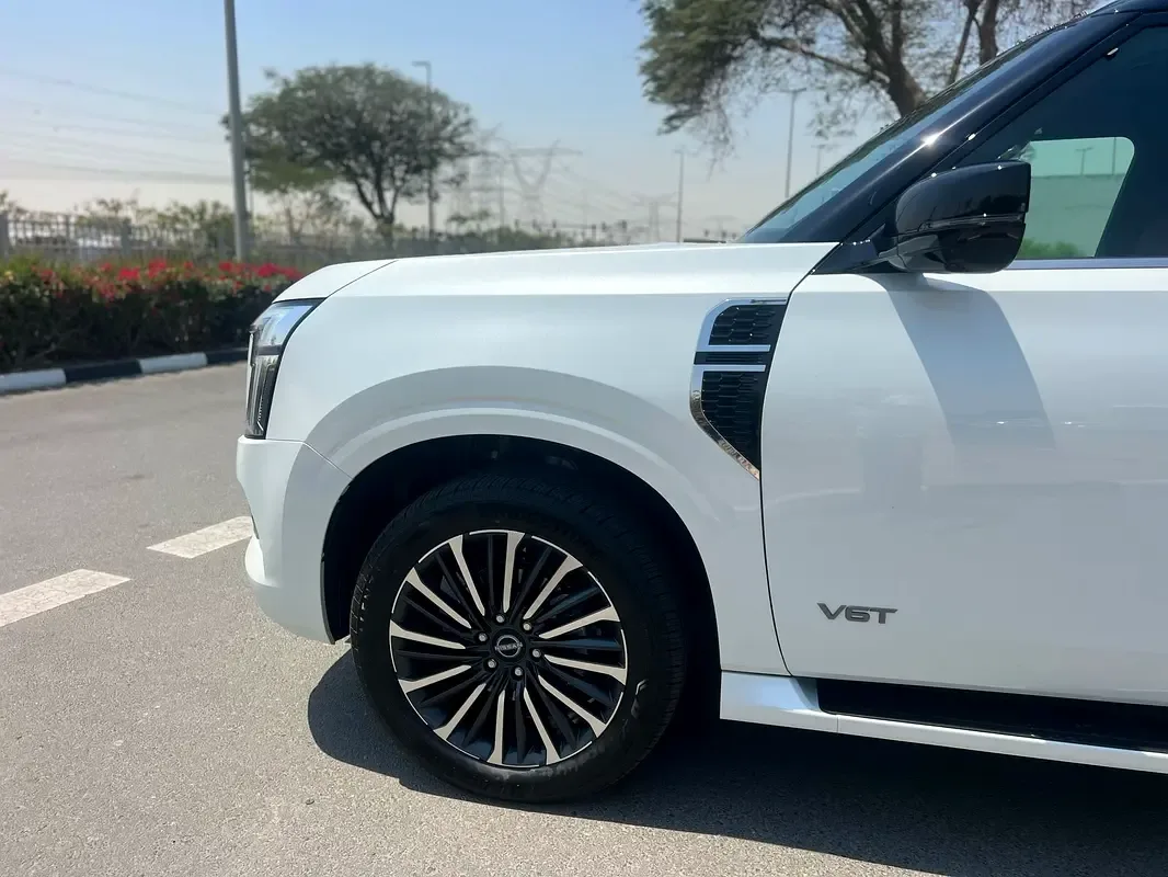 Nissan Patrol 3.5 AT AWD (495 hp) - 7