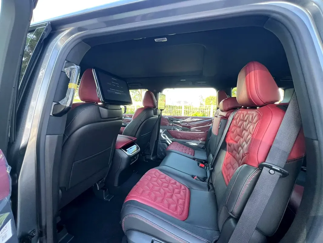 Nissan Patrol 3.5 AT AWD (495 hp) - 7