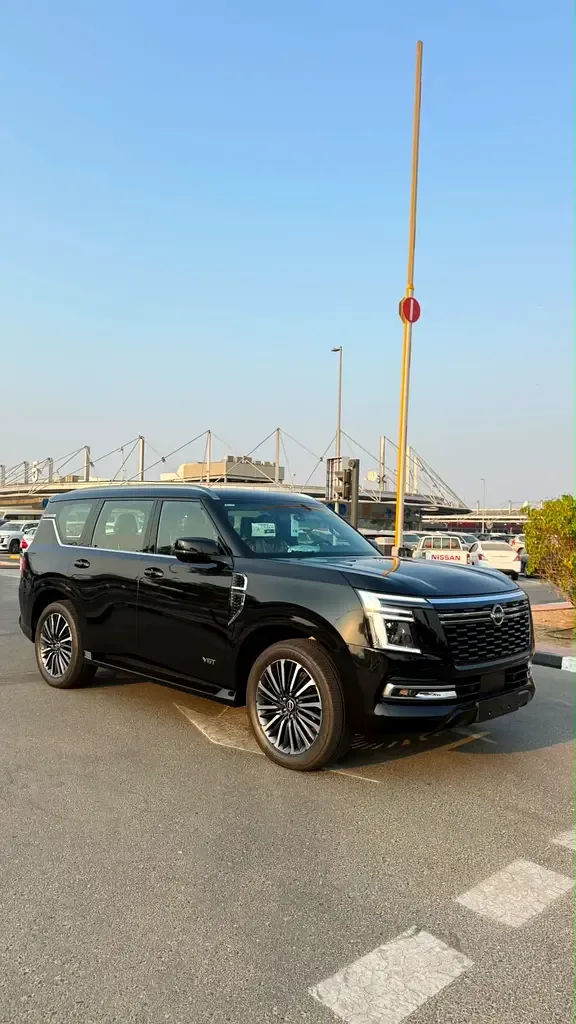 Nissan Patrol 3.5 AT AWD (495 hp)