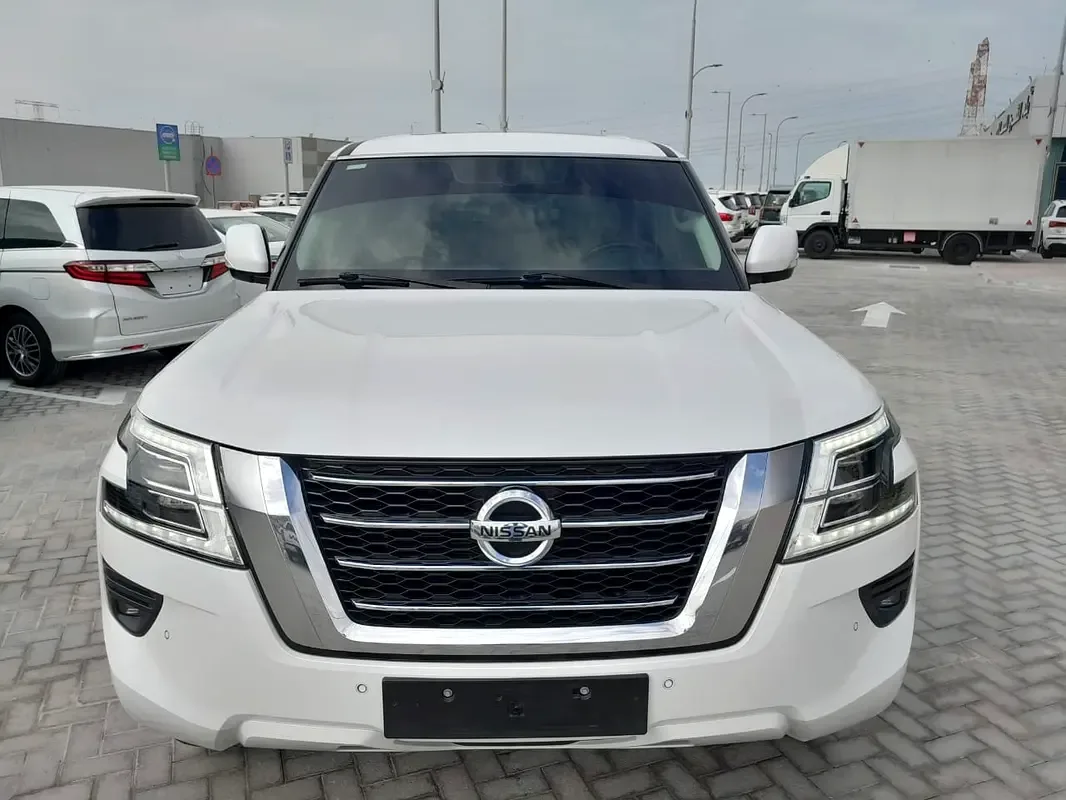 Nissan Patrol 3.8 AT 4WD (316 hp) - 2