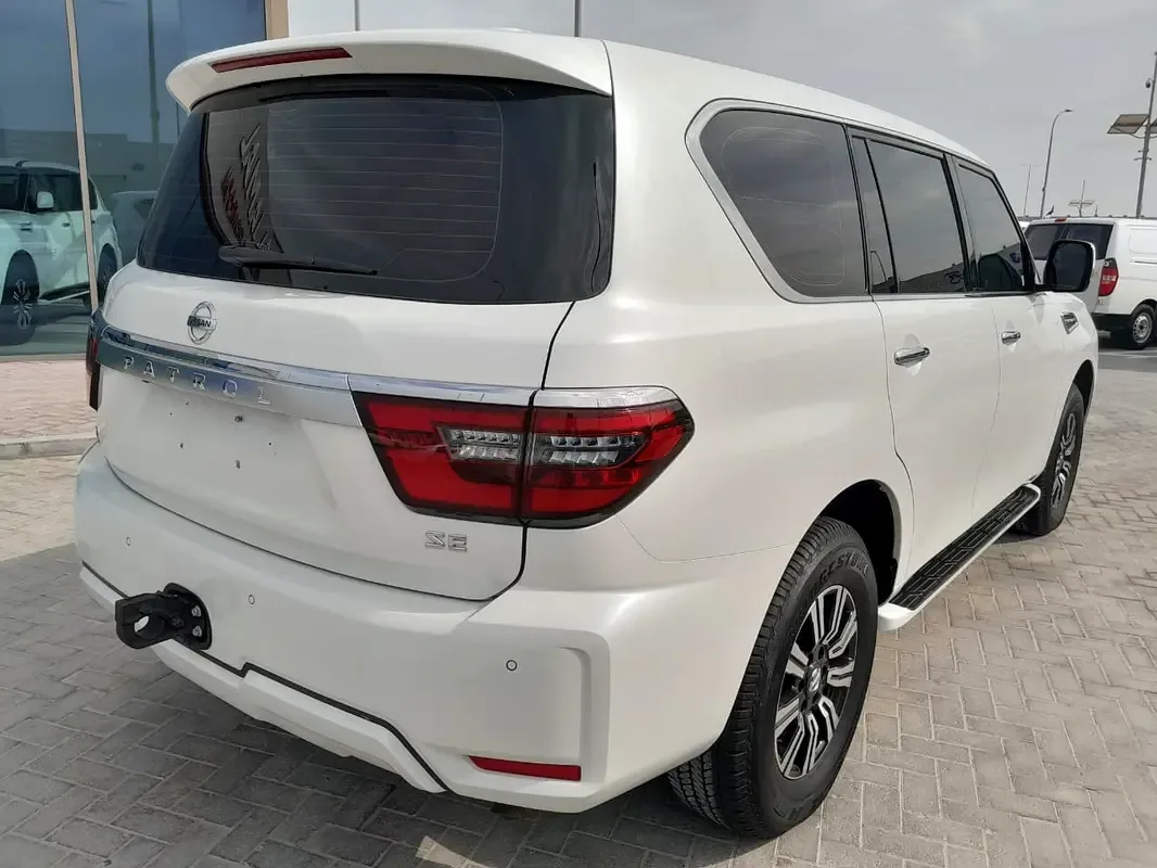 Nissan Patrol 3.8 AT 4WD (316 hp) - 4