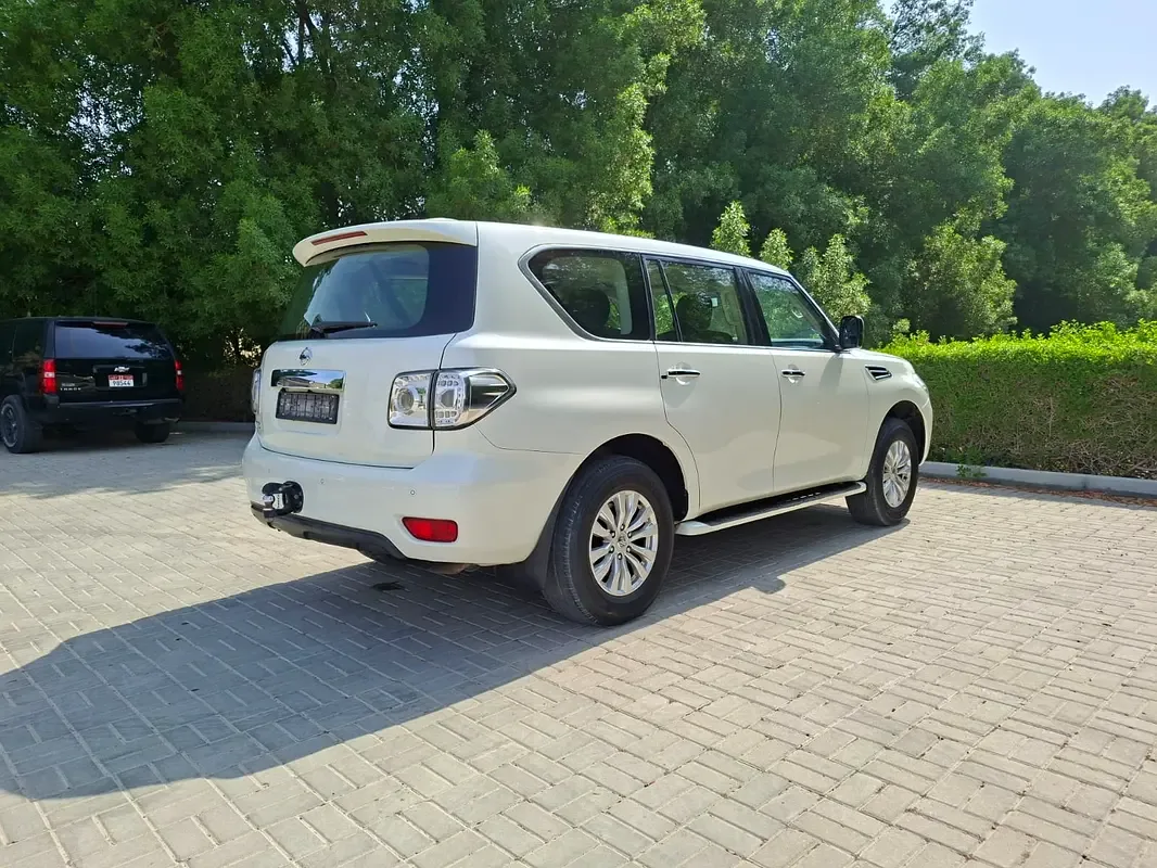 Nissan Patrol 3.8 AT 4WD (316 hp) - 5