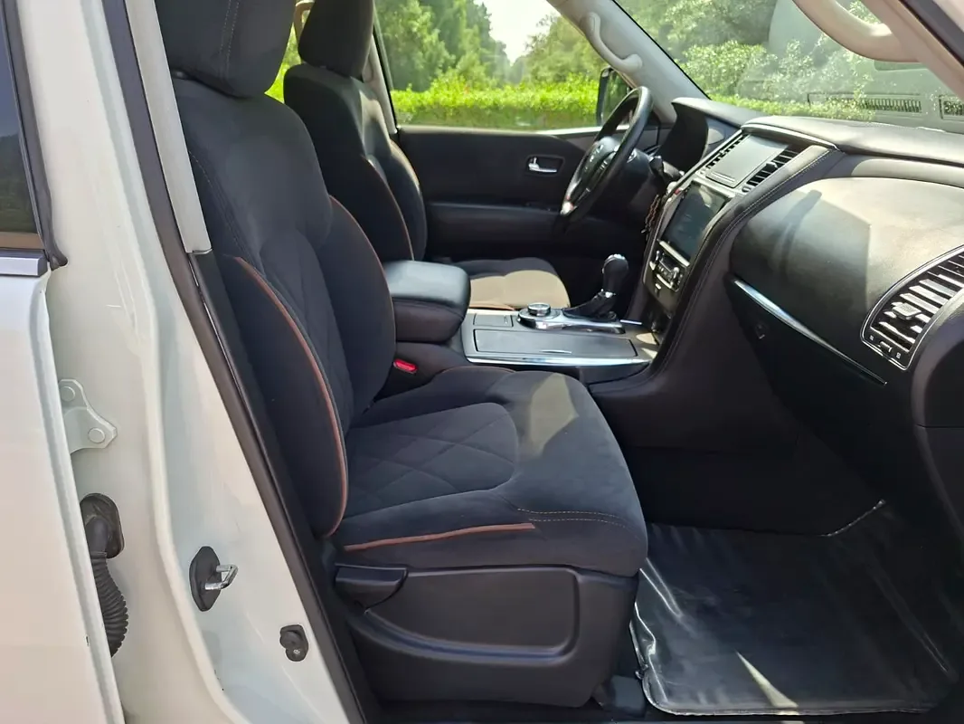 Nissan Patrol 3.8 AT 4WD (316 hp) - 16