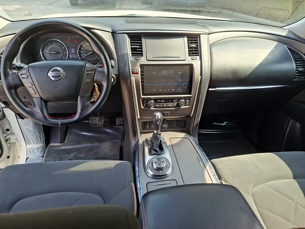 Nissan Patrol 3.8 AT 4WD (316 hp) - 17