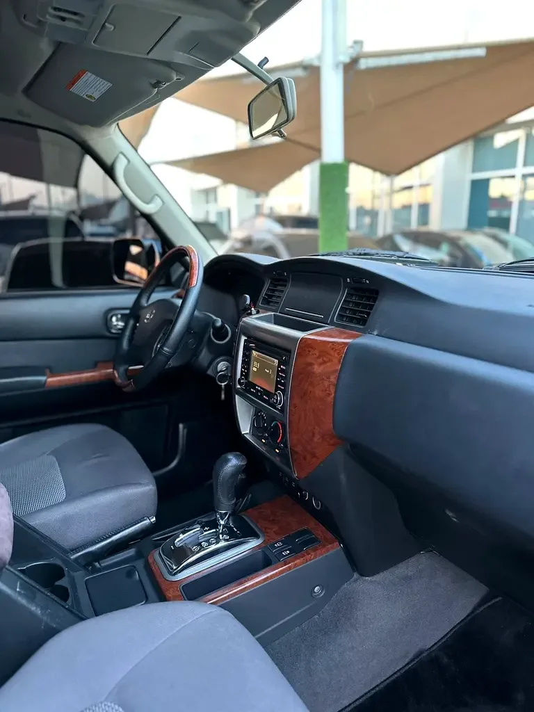 Nissan Patrol 3.8 AT 4WD (316 hp) - 13