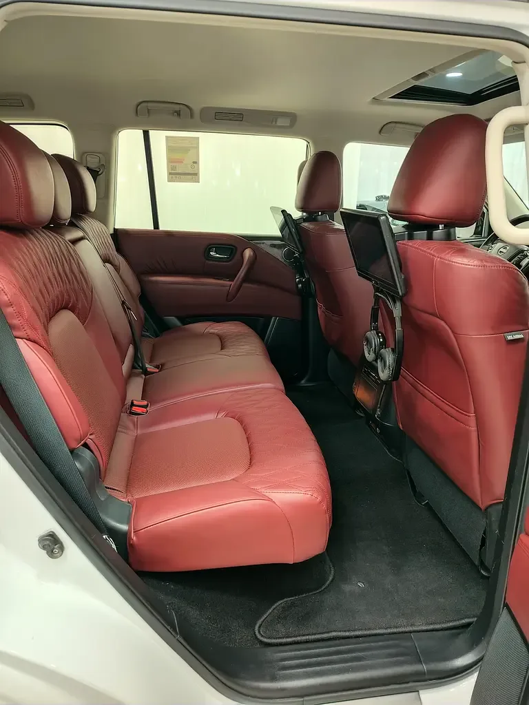Nissan Patrol 3.8 AT 4WD (316 hp) - 17