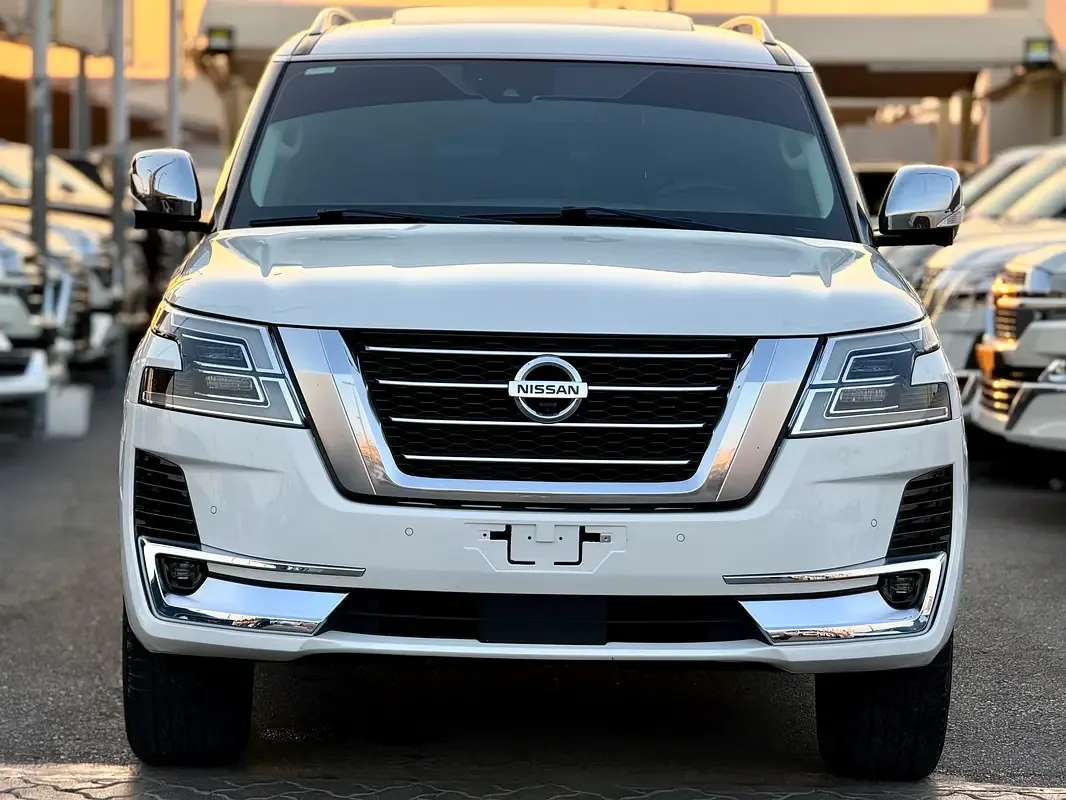 Nissan Patrol 3.8 AT 4WD (316 hp)