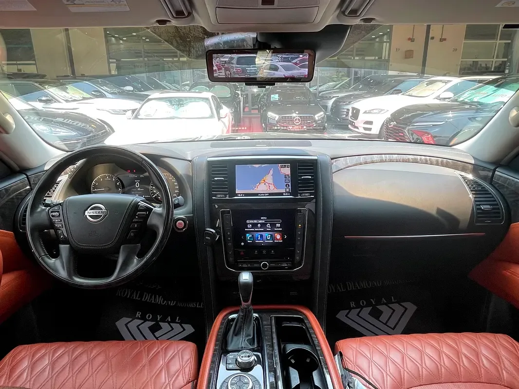 Nissan Patrol 3.8 AT 4WD (316 hp) - 16