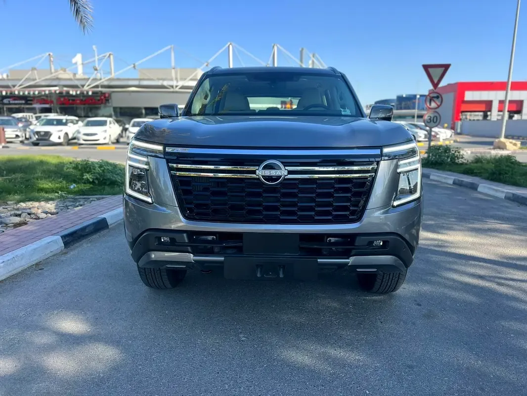 Nissan Patrol 3.8 AT AWD (316 hp)