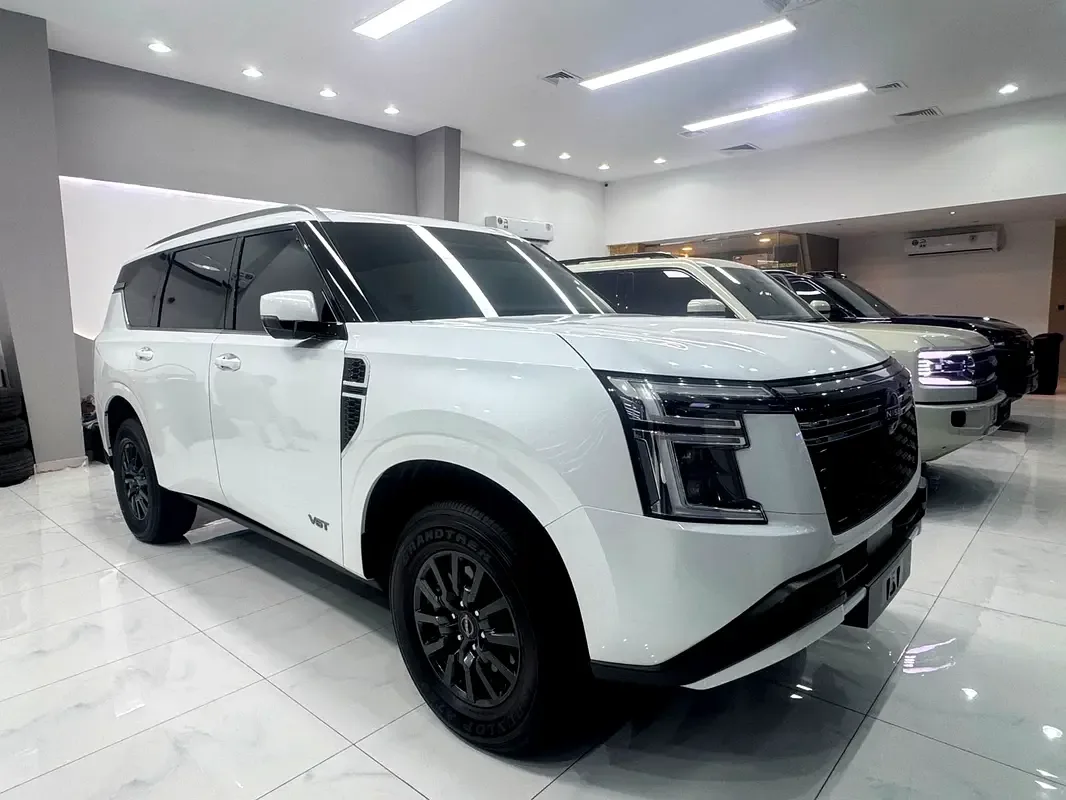 Nissan Patrol 3.8 AT AWD (316 hp)