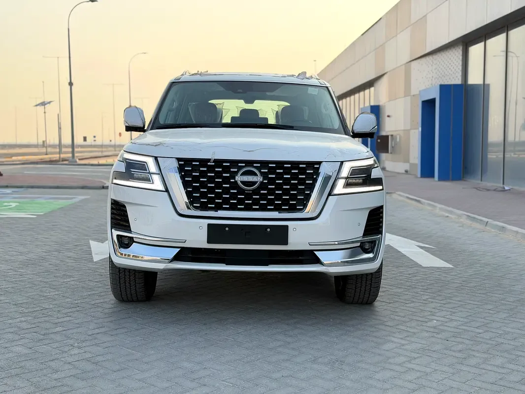 Nissan Patrol 3.8 AT AWD (316 hp)