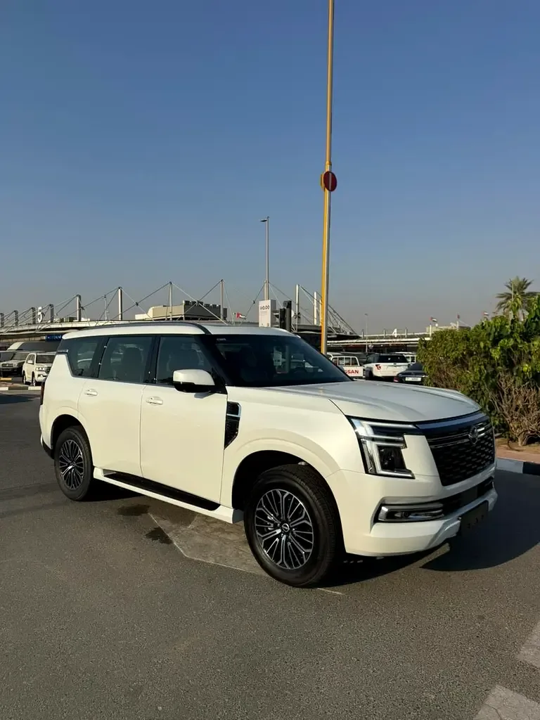 Nissan Patrol 3.8 AT AWD (316 hp)
