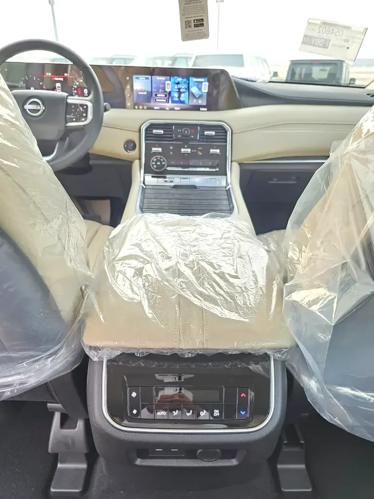 Nissan Patrol 3.8 AT AWD (316 hp) - 6