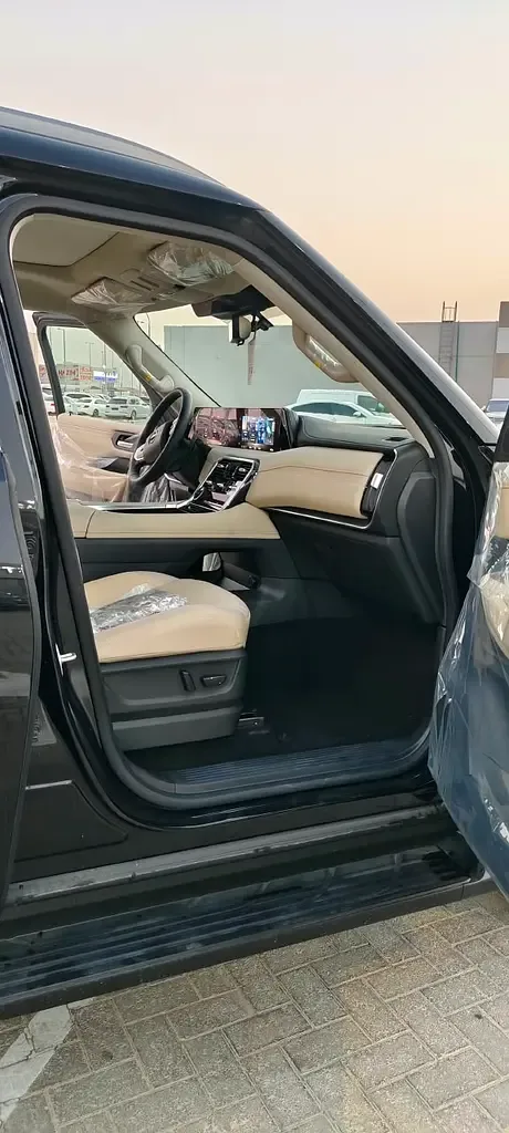 Nissan Patrol 3.8 AT AWD (316 hp) - 6