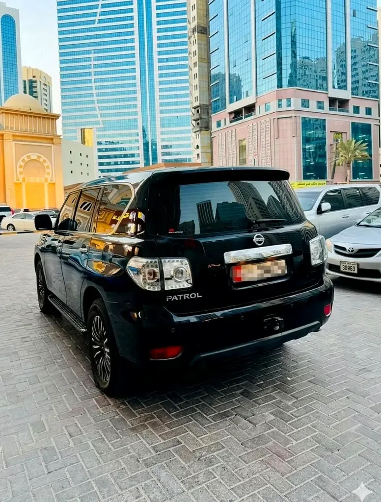 Nissan Patrol 4.0 AT (275 hp)