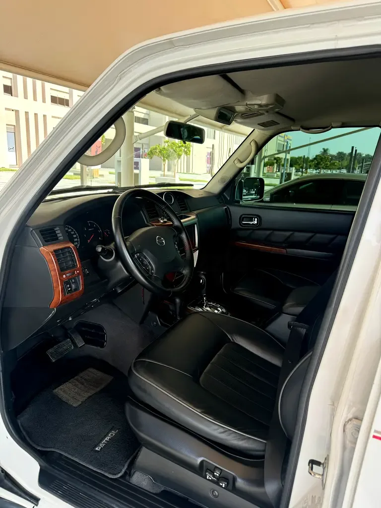 Nissan Patrol 4.0 AT (275 hp) - 4