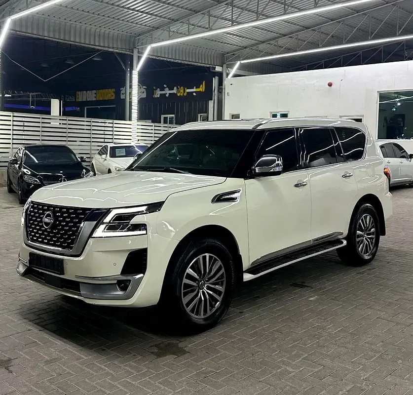Nissan Patrol 4.0 AT (275 hp)