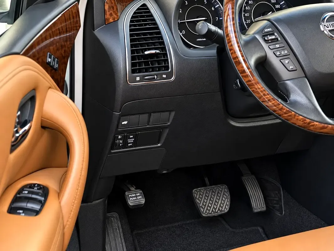 Nissan Patrol 4.0 AT (275 hp) - 14