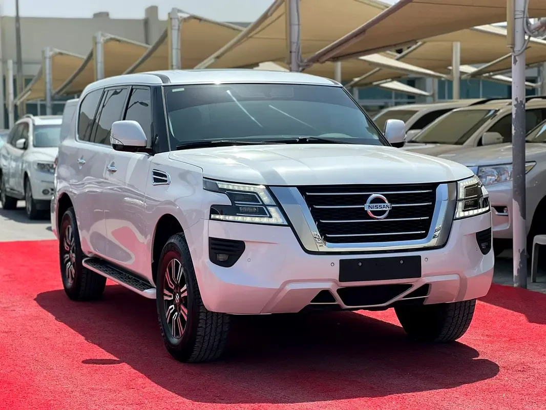 Nissan Patrol 4.0 AT 4WD (275 hp)
