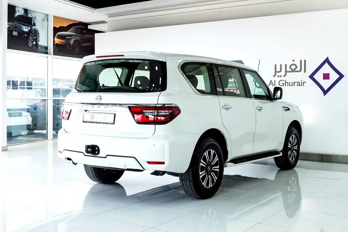 Nissan Patrol 4.0 AT 4WD (275 حصان) - 4