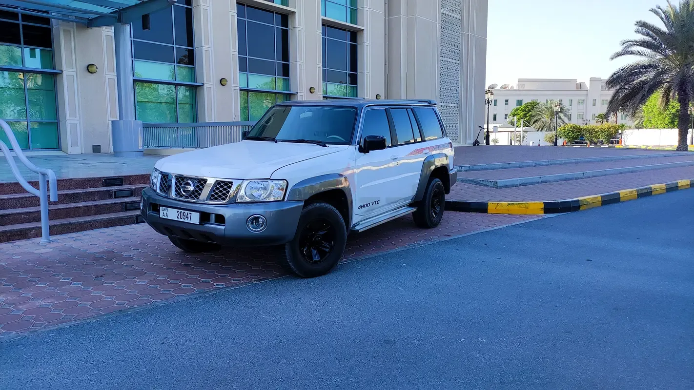 Nissan Patrol 4.5 AT (200 hp)