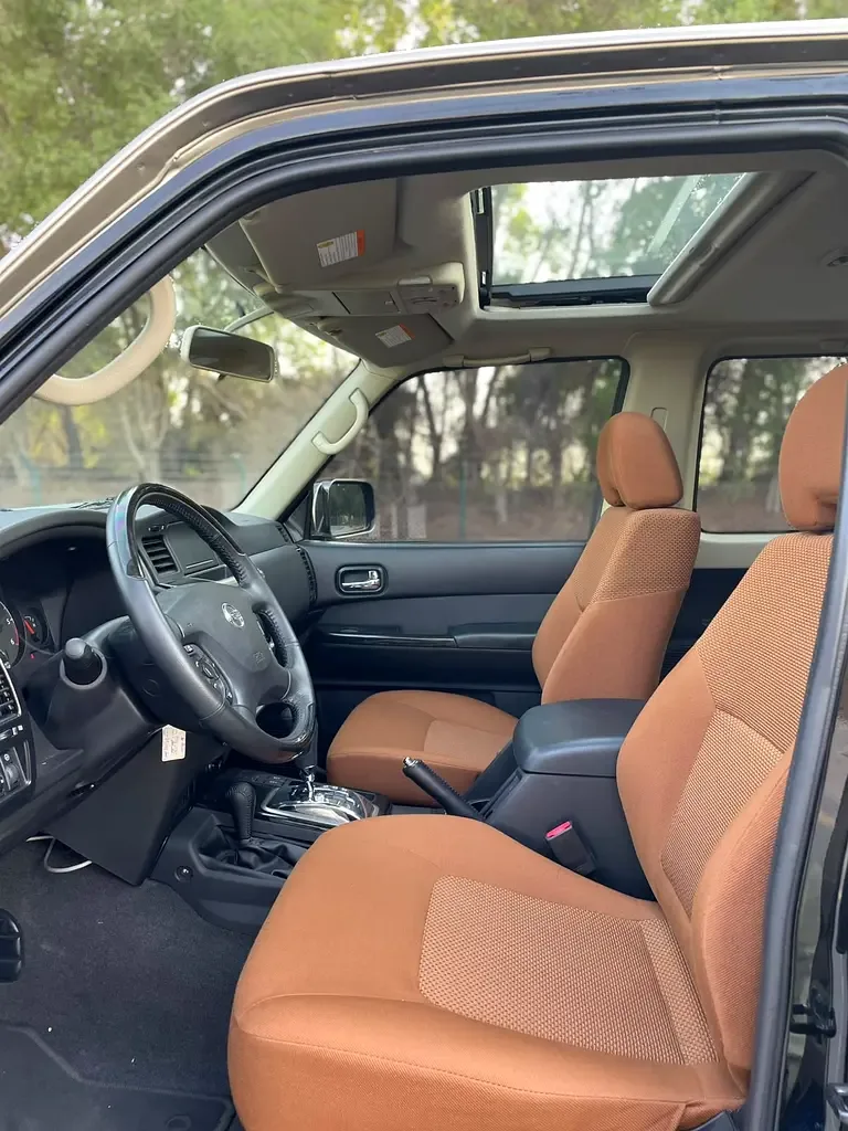 Nissan Patrol 4.8 AT (245 حصان) - 10