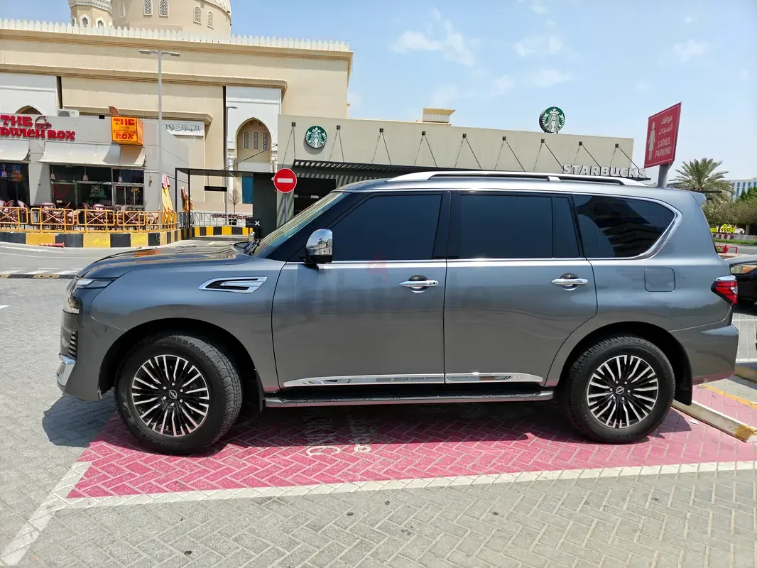 Nissan Patrol 4.8 AT (245 حصان) - 4