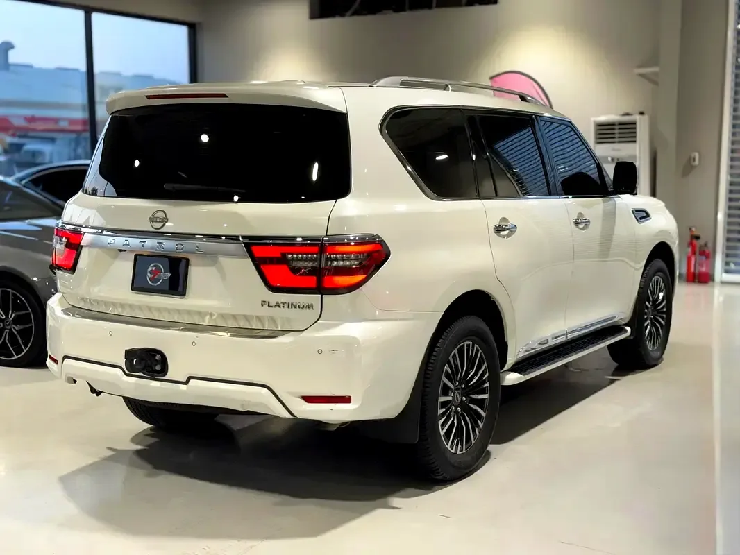 Nissan Patrol 4.8 AT (245 حصان) - 2