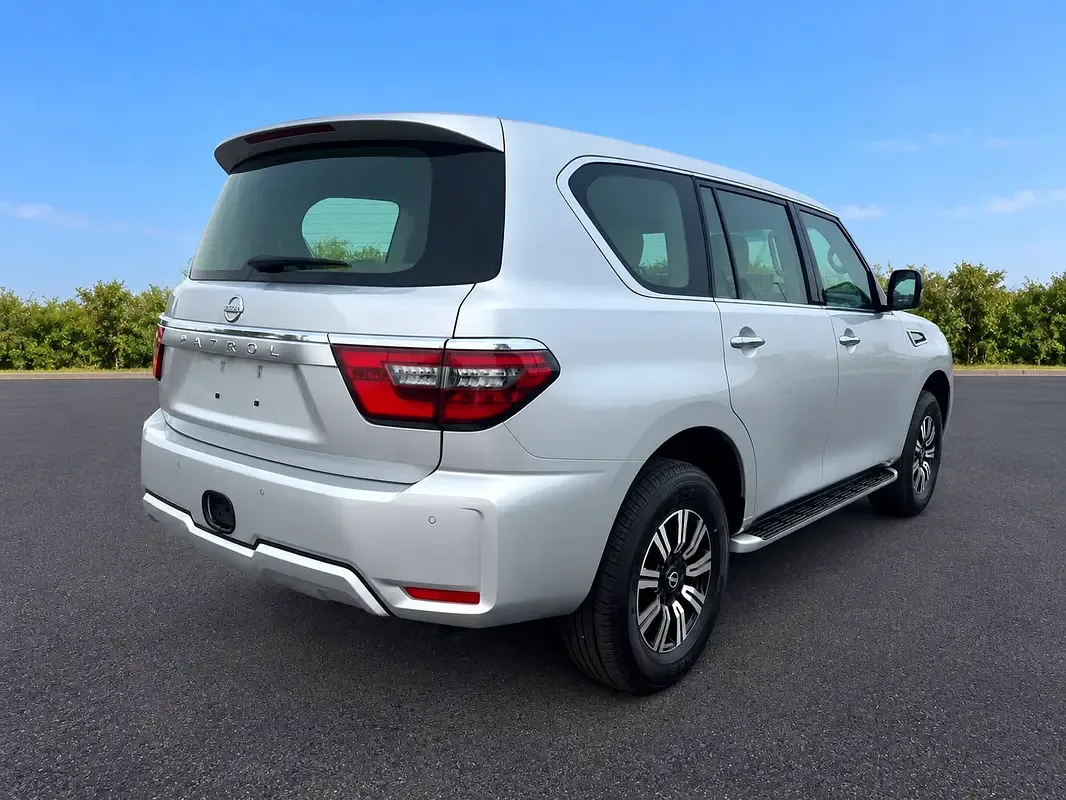 Nissan Patrol 4.8 AT (245 حصان) - 4