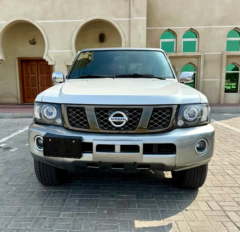 Nissan Patrol 4.8 MT (245 hp) - 15