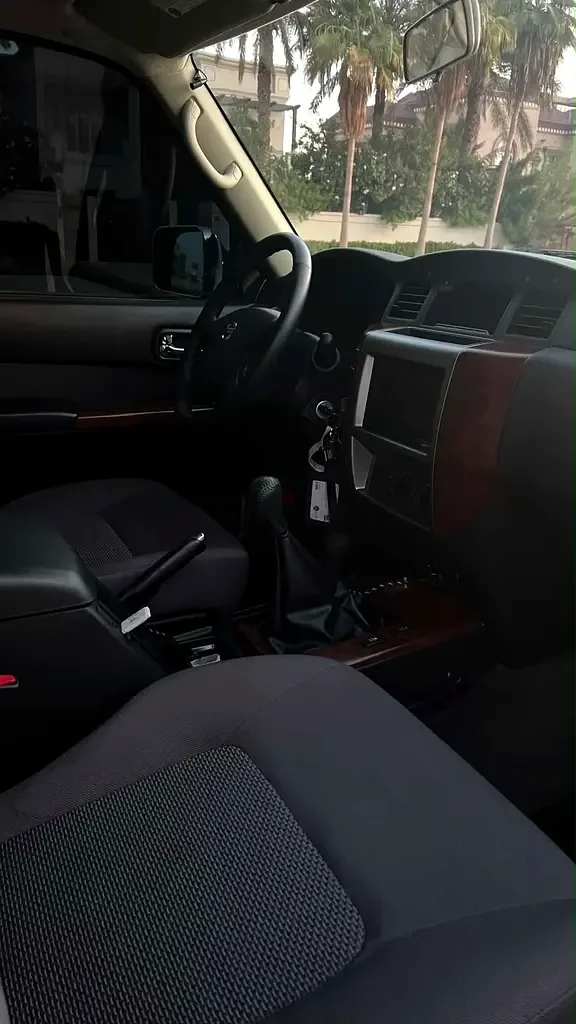Nissan Patrol 4.8 MT (245 hp) - 7