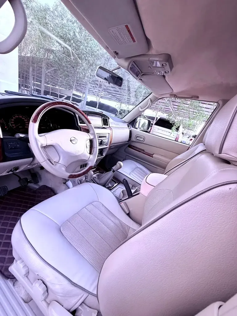 Nissan Patrol 4.8 MT (280 hp) - 13